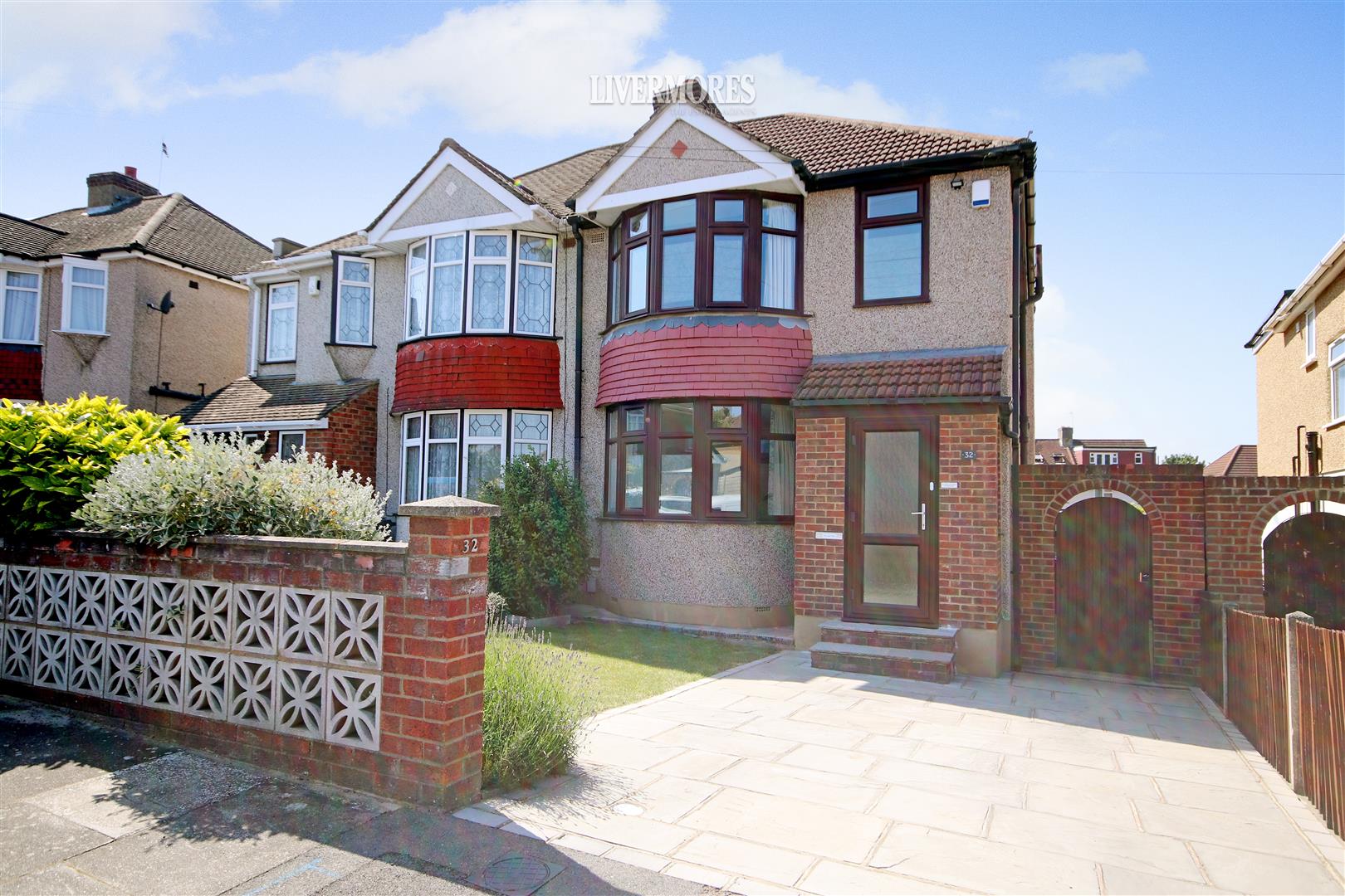 Waltham Close, Dartford